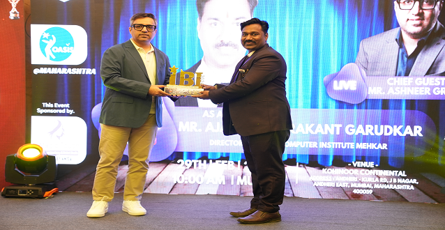 Best Teacher Awarded by Ashneer Grover sir