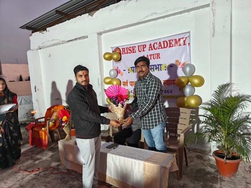 PRIZE DISTRIBUTION (MIDTERM)