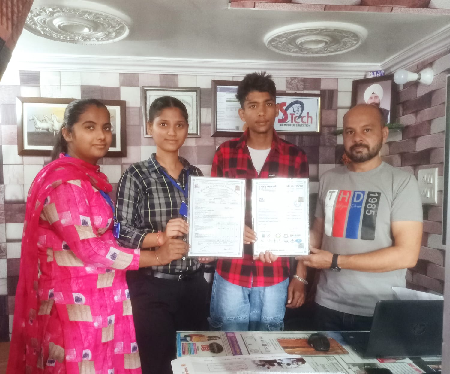 Issued Cerficate/Diploma 5