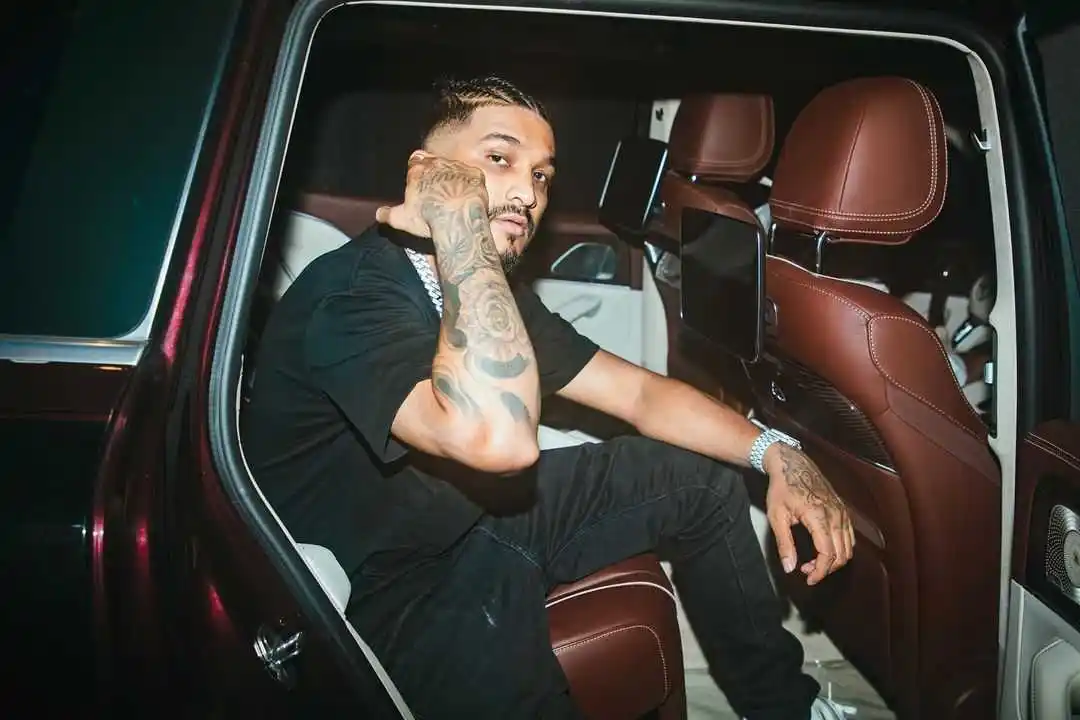 Divine’s Struggles