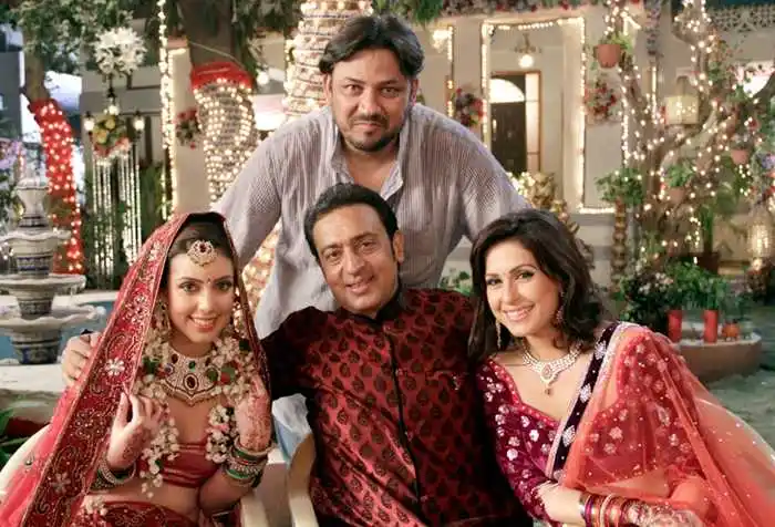 Gulshan Grover’s Family tring