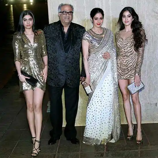 Janhvi Kapoor’s Childhood and Janhvi Kapoor’s Family Tring