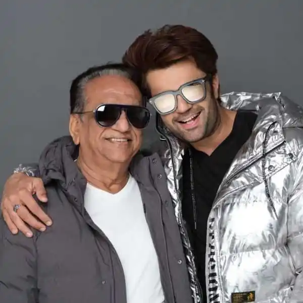 Manish Paul family Tring