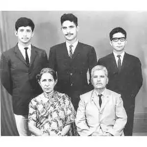 Naseeruddin Shah’s Family