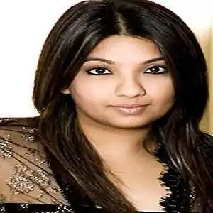Payal Singhal Net Worth