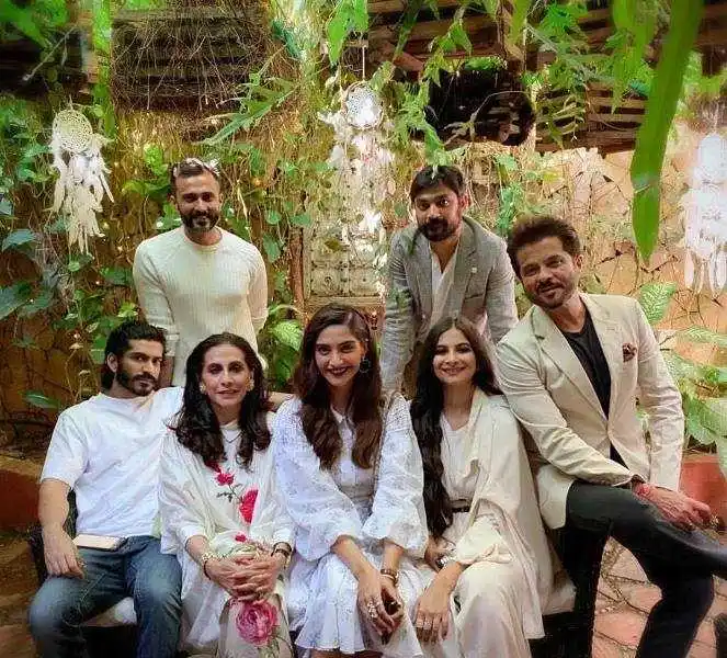 Sunita Kapoor’s Family