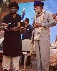 Arijit Singh’s Family Tring