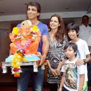 sonu sood family.tring