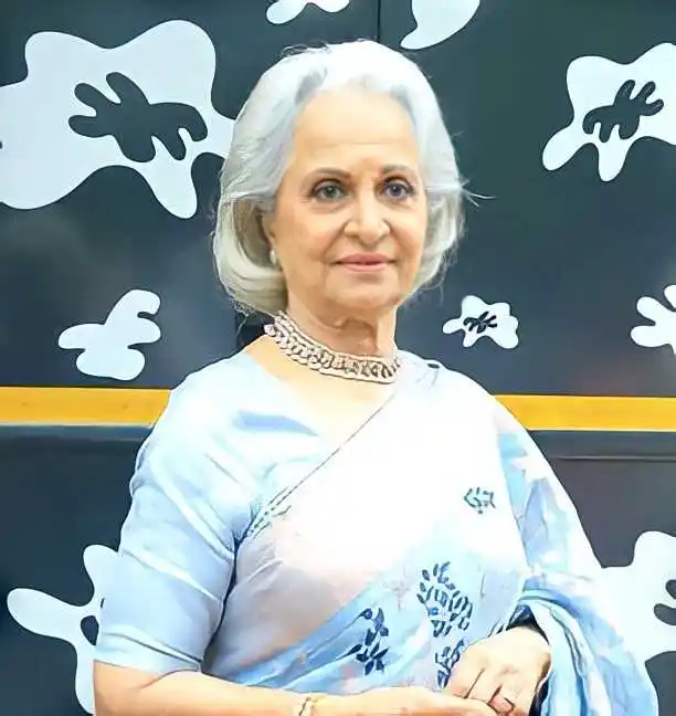Waheeda Rehman Image Tring