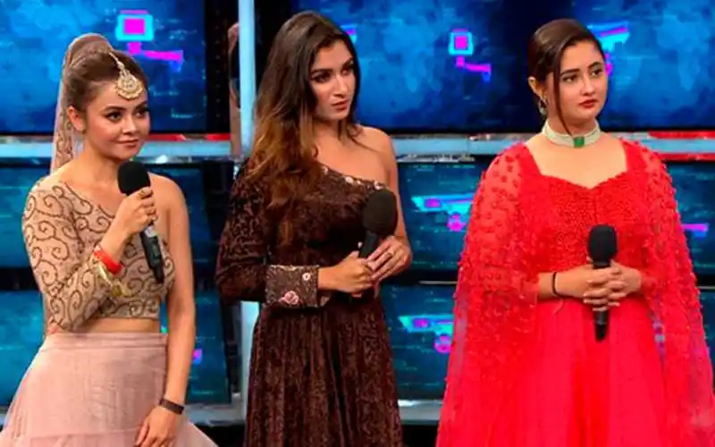 Know your celebrity - Devoleena Bhattacharjee personalised video messages