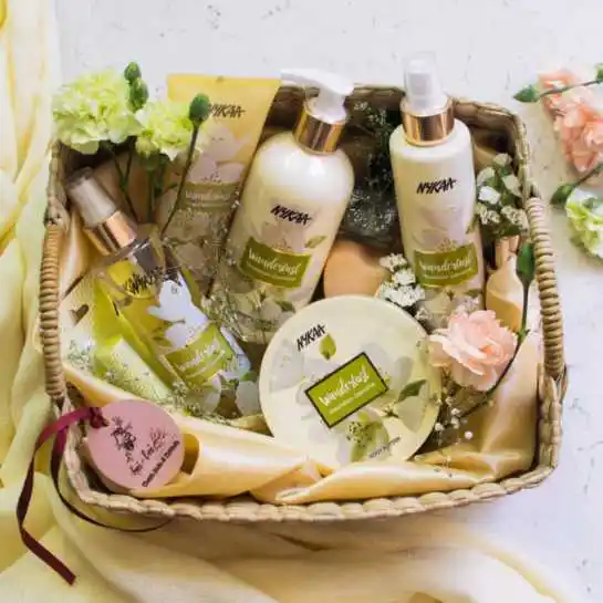 Self care hamper - cheering best friend gifting ideas