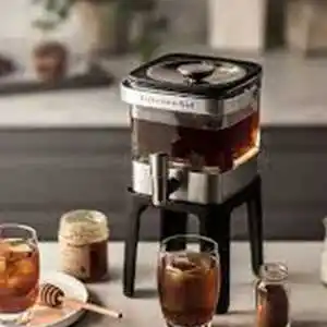 Coffee Maker - best birthday gift for girlfriend