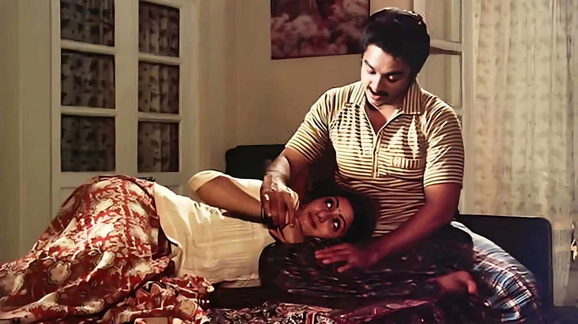 Moondram-Pirai-(1982).tring.jpg Moondram Pirai (1982).tring