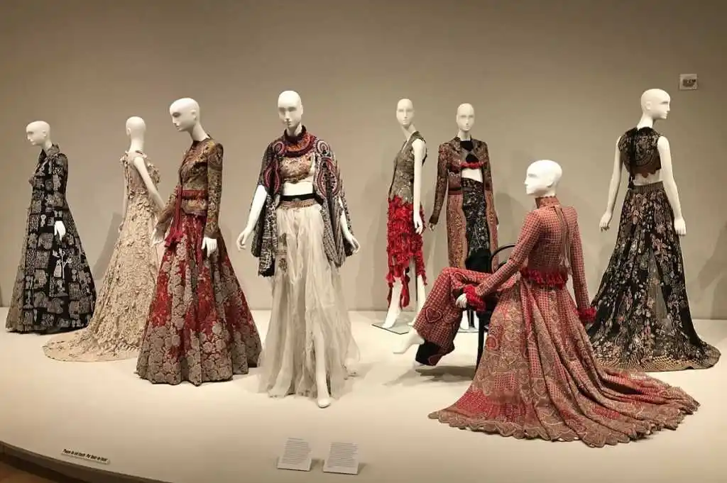 nmacc.tring.jpg nmacc.tring