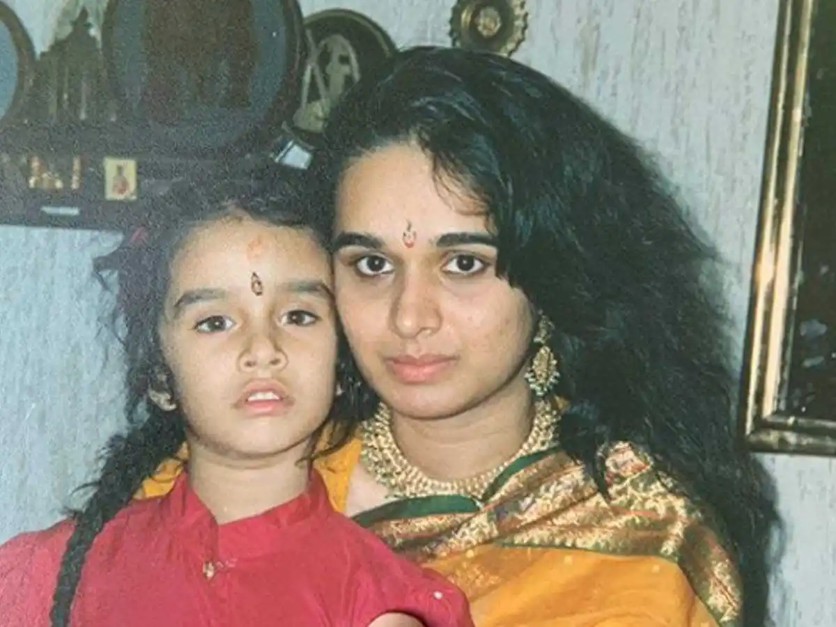 Shraddha-Kapoor-tring.jpg Shraddha-Kapoor-tring