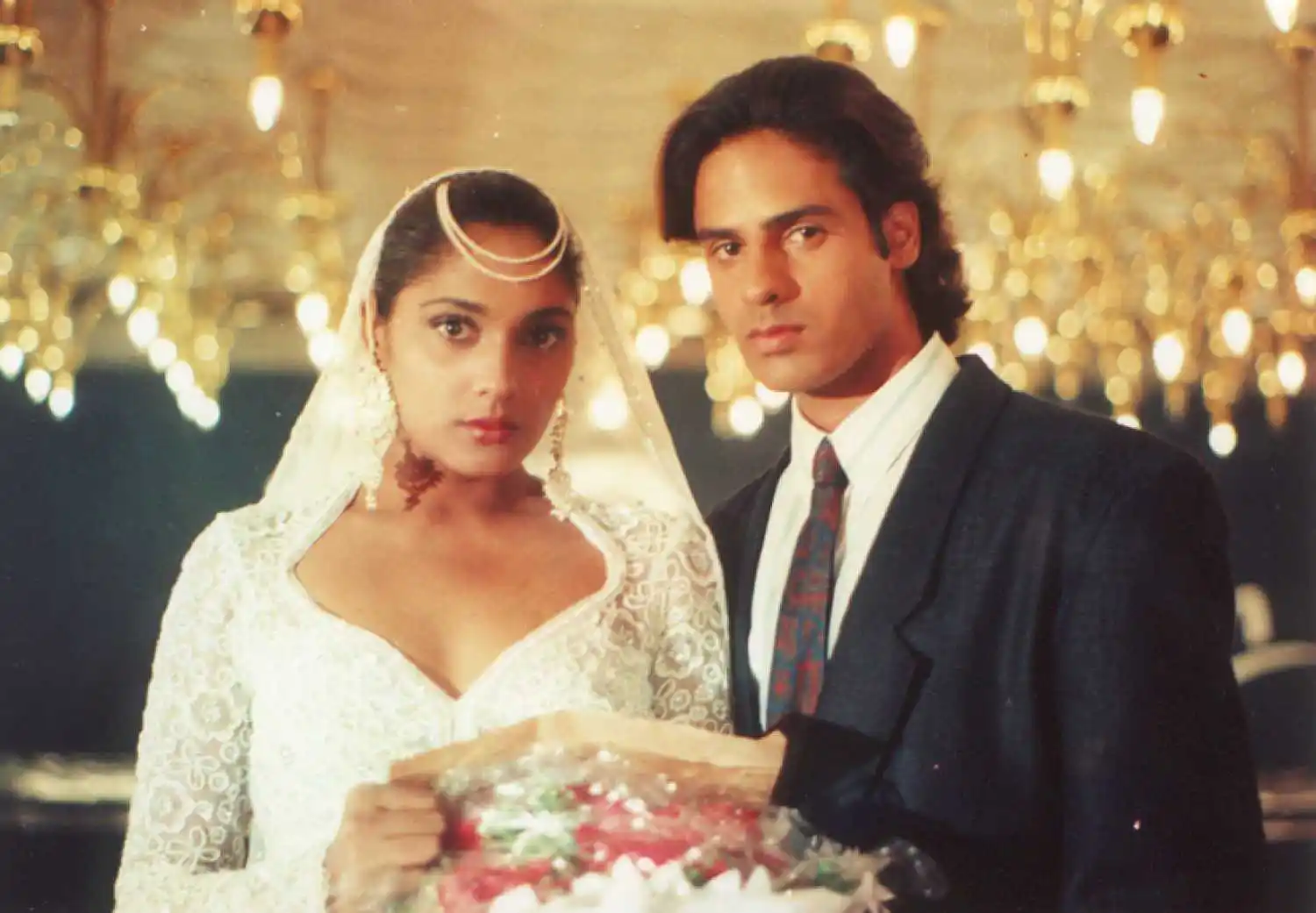 aashiqui-1990-story2-tring