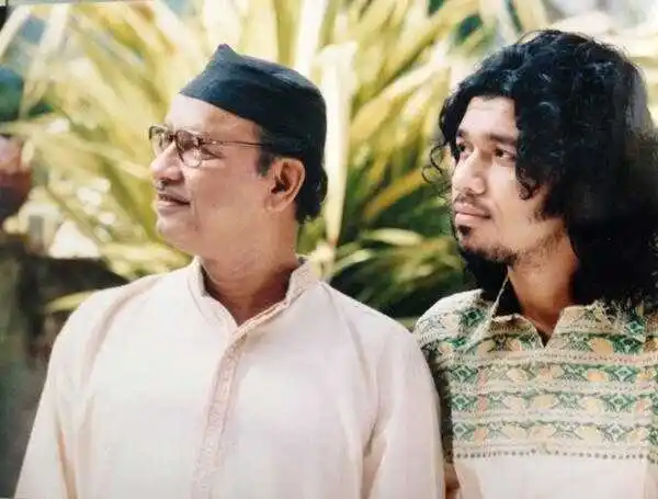 papon-father-tring.jpg papon-father-tring