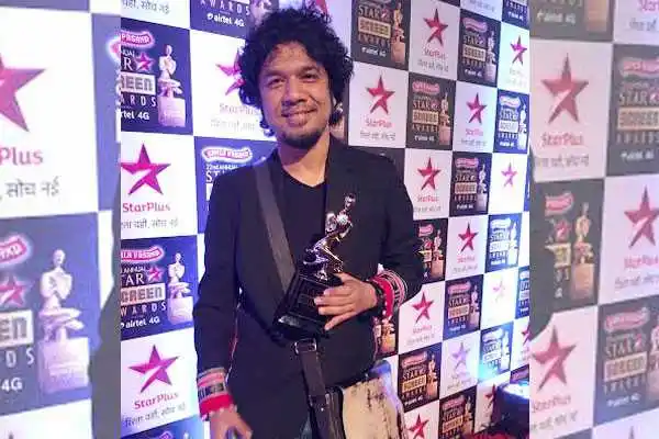 Papon-awards.jpg papon-award