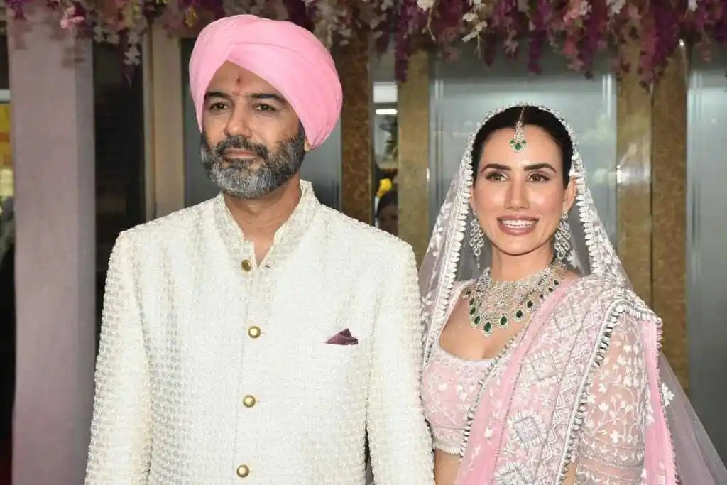 sonnalli-wedding-tring.jpg