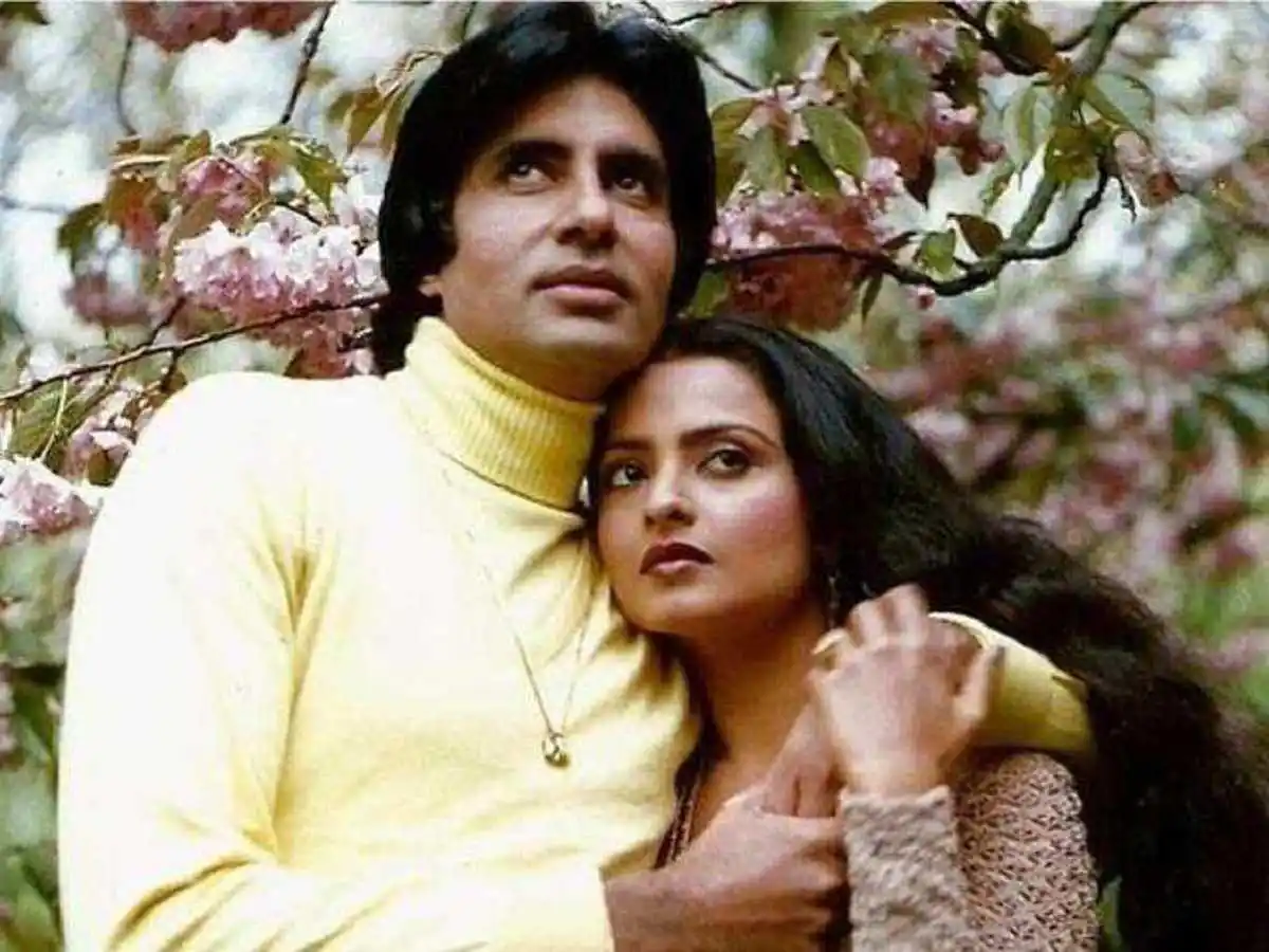 Amitabh-Bachchan-and-Rekha.tring.jpg Amitabh-Bachchan-and-Rekha.tring