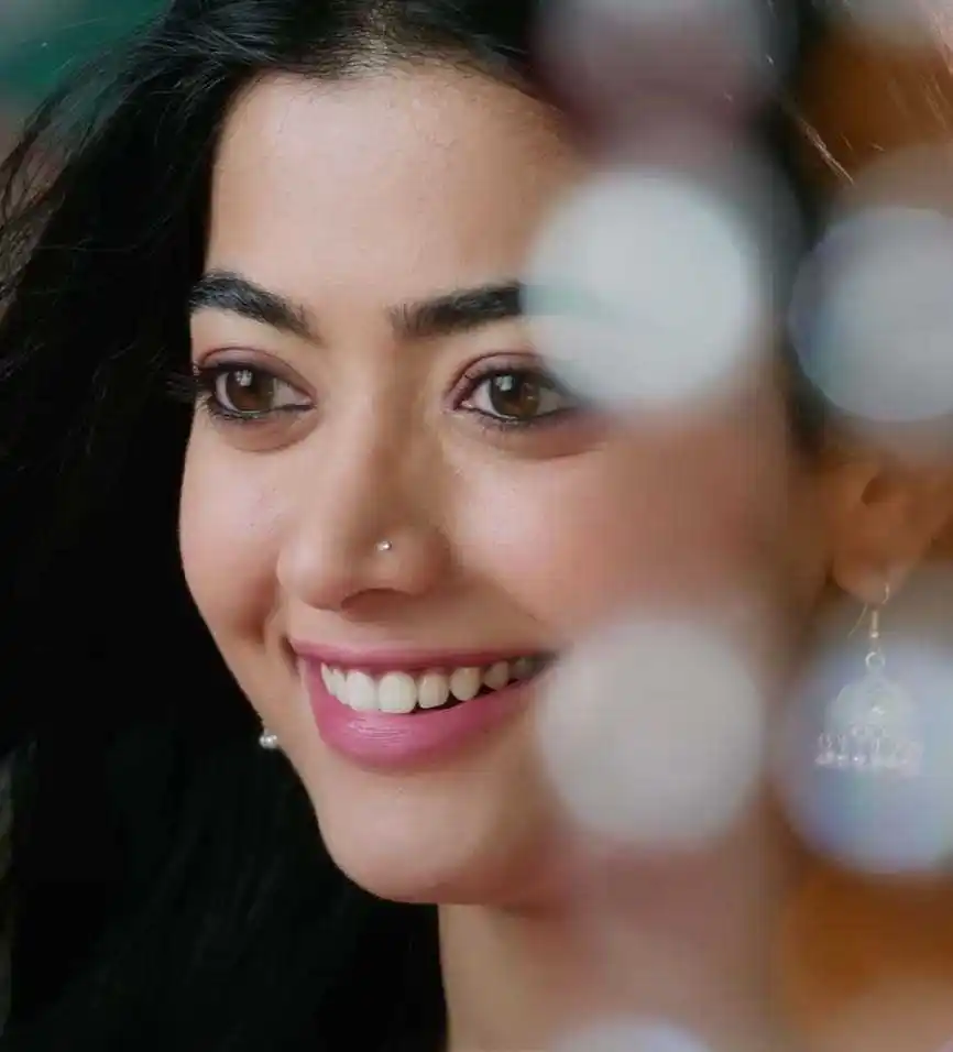 mission-majnu-rashmika-mandanna-tring.jpg mission-majnu-rashmika-mandanna-tring