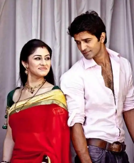 Barun-Sobti-Baat-Hamari-Pakki-Hai-tring.jpg Barun-Sobti-Baat-Hamari-Pakki-Hai-tring