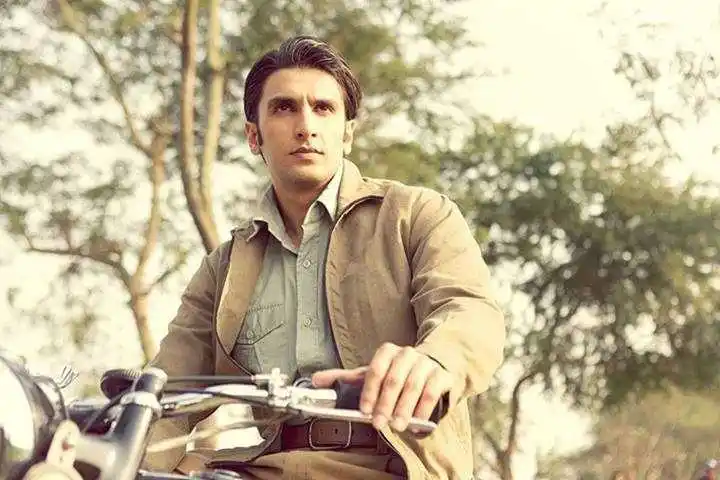 lootera-story3-tring.jpg lootera-story3-tring