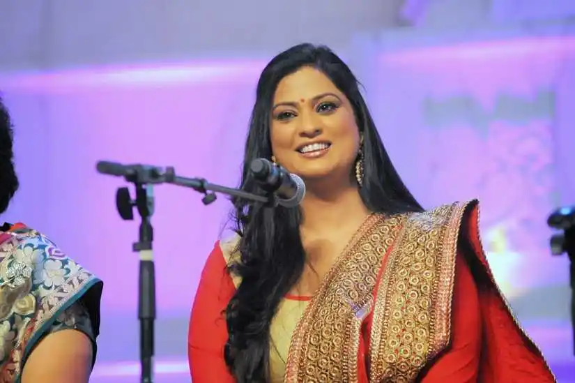 Richa-Sharma-Live-Tring.jpg Richa-Sharma-Live-Tring