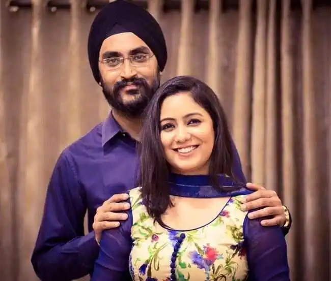 Harshdeep-Kaur-with-her-husband-tring.jpg Harshdeep-Kaur-with-her-husband-tring