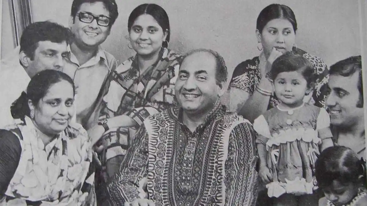 mohammed-rafi-family-tring.jpg