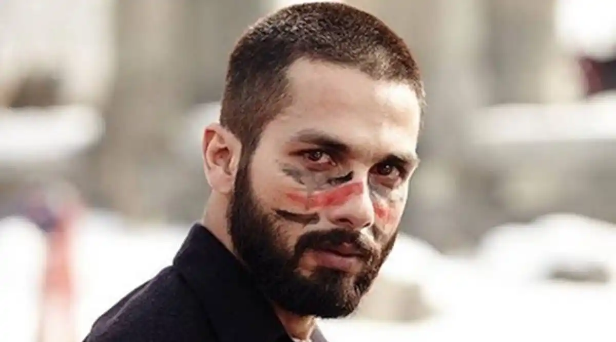 Haider 2.jpg Haider-Character-AnalysisTring.com