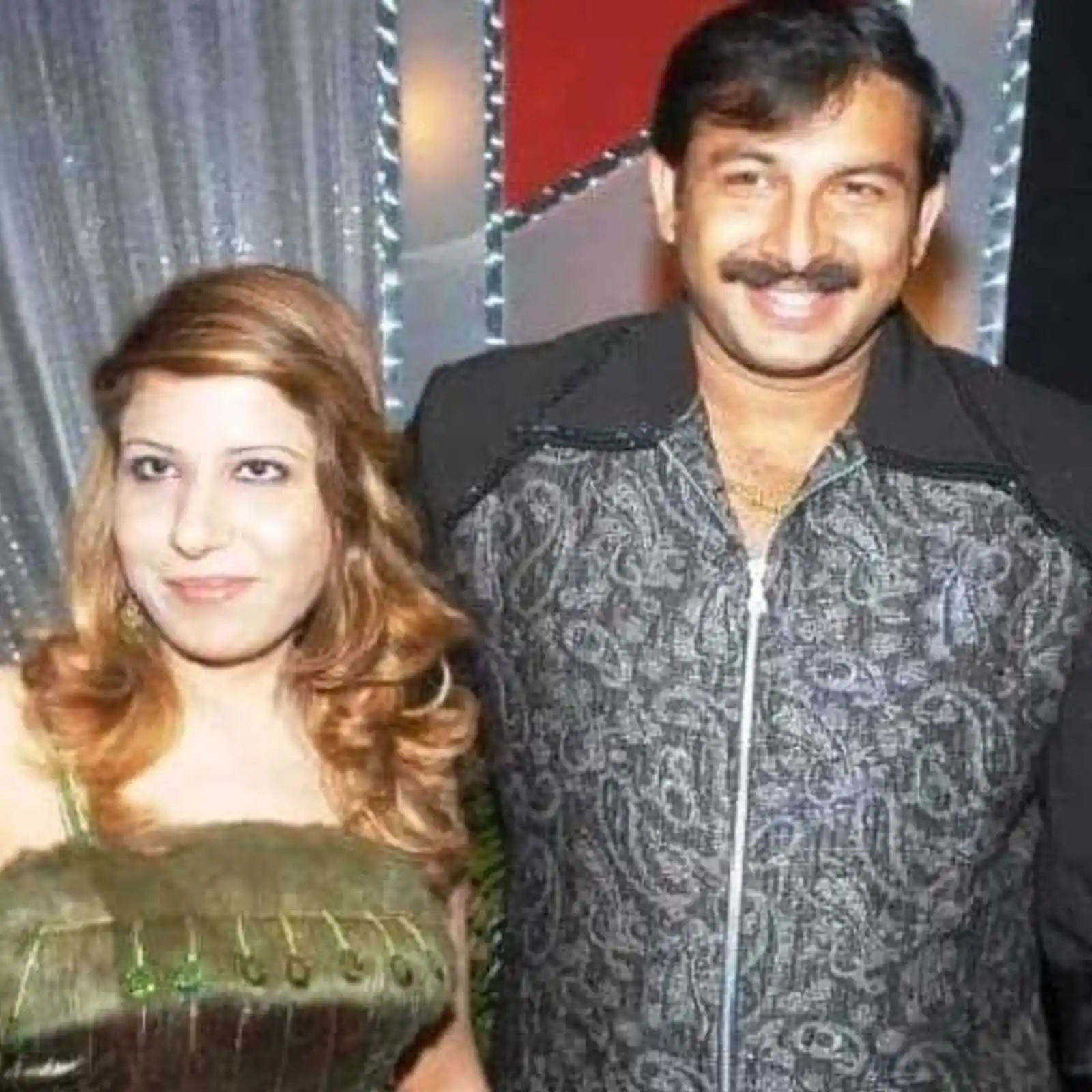Manoj-tiwari-First-Wife-Tring