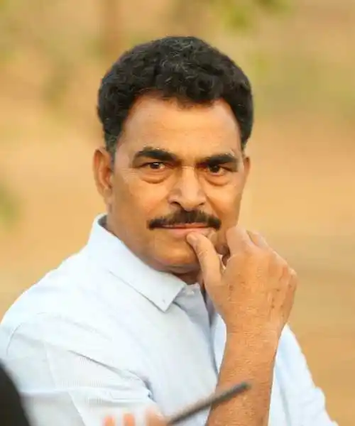 sayaji-shinde-biography-tring.jpg