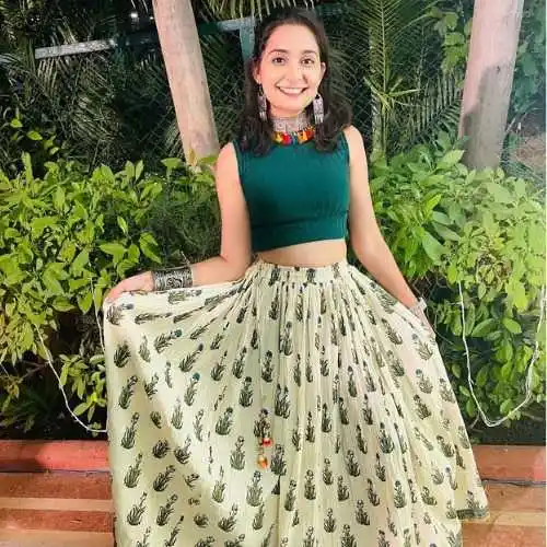 hu-tu-ane-hu-tu-tu-tu-reva-ruchita-chothani-tring.jpg hu-tu-ane-hu-tu-tu-tu-reva-ruchita-chothani-tring