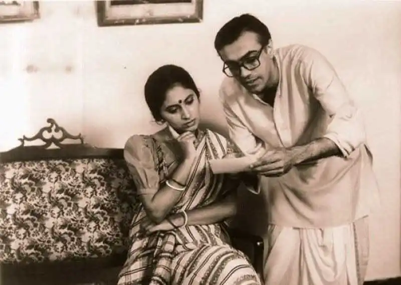 Sukanya-Kulkarni-in-Byomkesh-Bak-tring.jpg Sukanya-Kulkarni-in-Byomkesh-Bak-tring