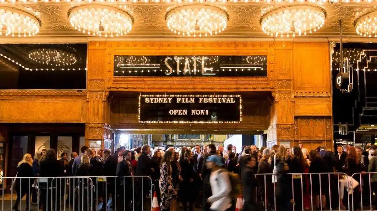 Sydney-Film-Festival.tring.jpg
