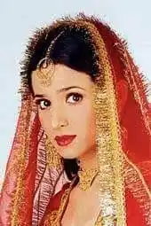 Simone Singh as Heena Nawab Mirza