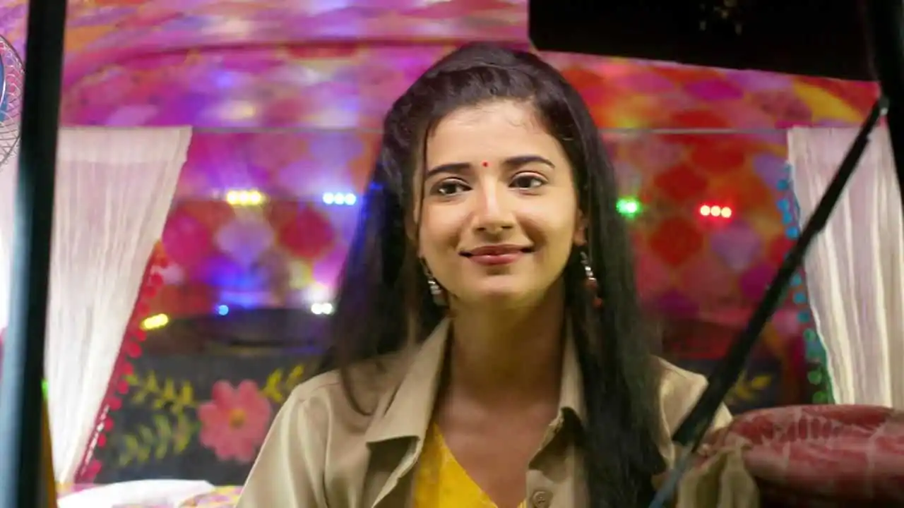 Saavi Ki Savaari  2.jpg Saavi-Ki-Savaari-Plot-Tring.com