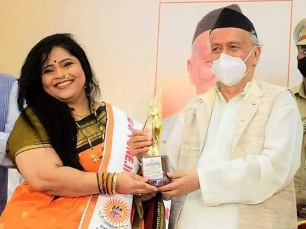 vishakha-subhedar-awards-tring.jpg vishakha-subhedar-awards-tring