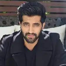 akshay-oberoi-biography-tring.jpg