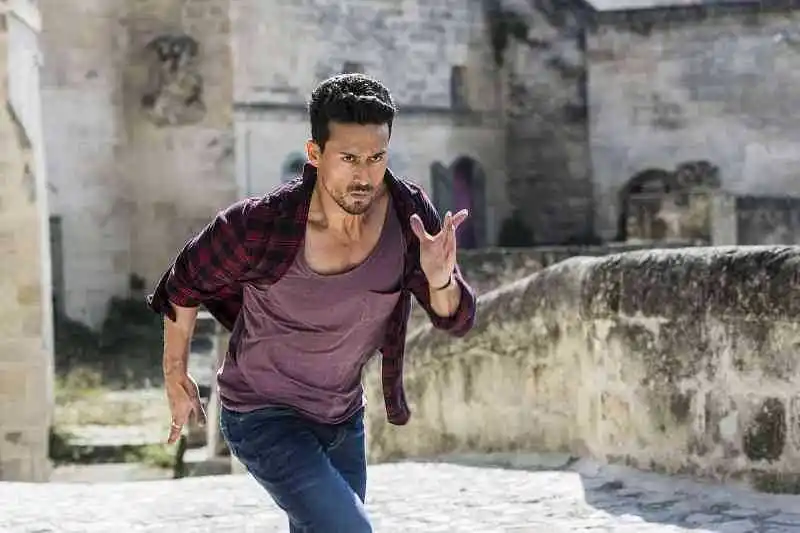 War Reviews Image.tring.jpg