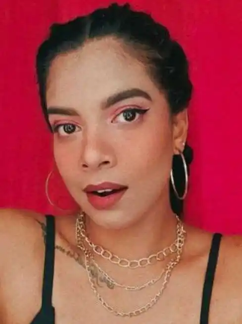 Ashika-Surve-biography-tring.jpg Ashika-Surve-biography-tring