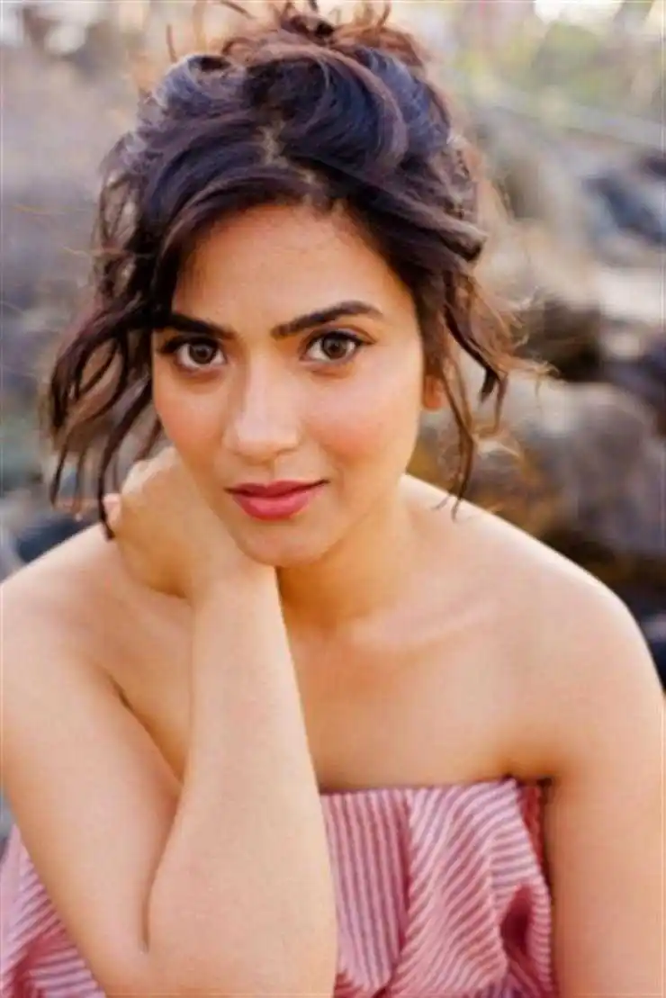 aditi-sharma-picture-tring