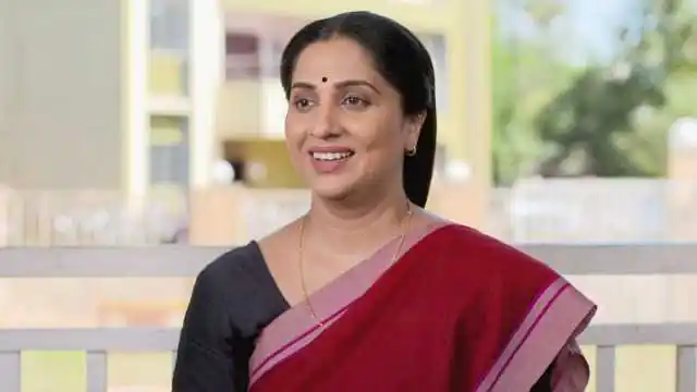 Madhurani as Arundhati in aai kuthe kay karte