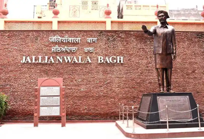 jallianwala-bagh-entry-gate-amritsar-india.jpg Jallianwala Bagh, Amritsar