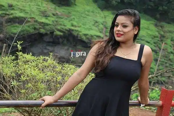 bhojpuri-actress-archana-prajapati-tring.jpg bhojpuri-actress-archana-prajapati-tring