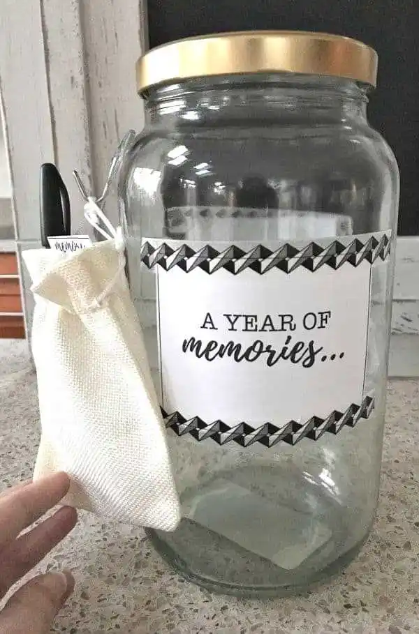 memory-jar-for-girlfriend.jpg Memory Jar for Girlfriend