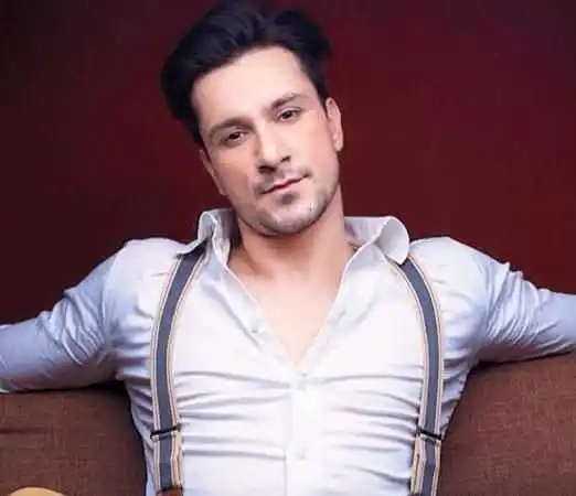 danish-bhatt-biography-tring