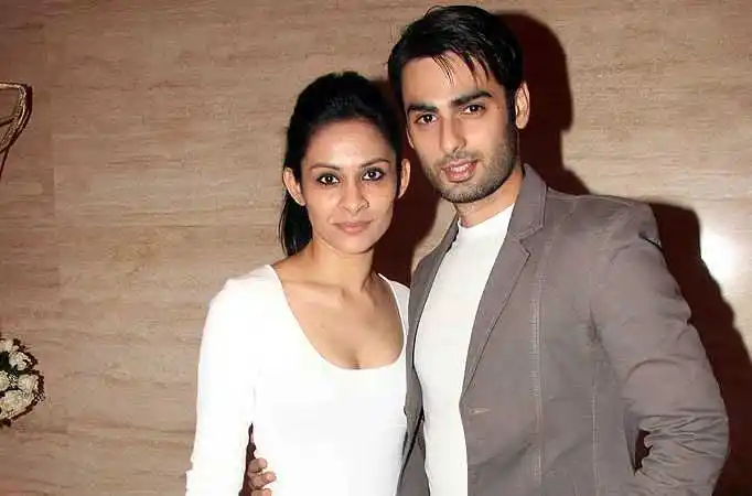 varun-kapoor-wife-tring