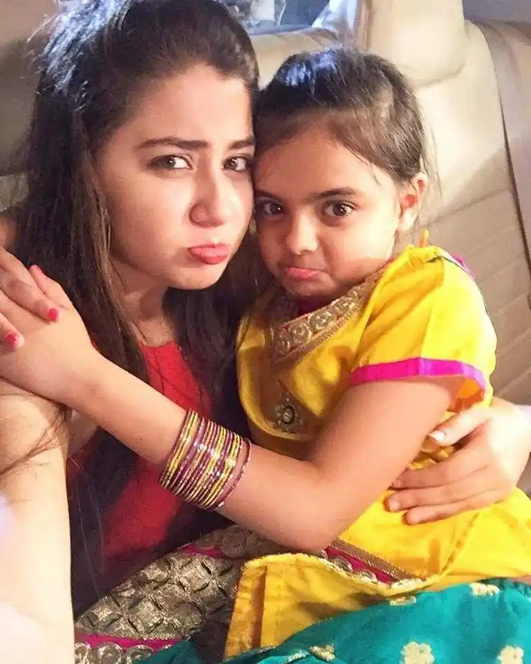 aditi-bhatia-yeh-hai-mohabbatien-tring.jpg aditi-bhatia-yeh-hai-mohabbatien-tring